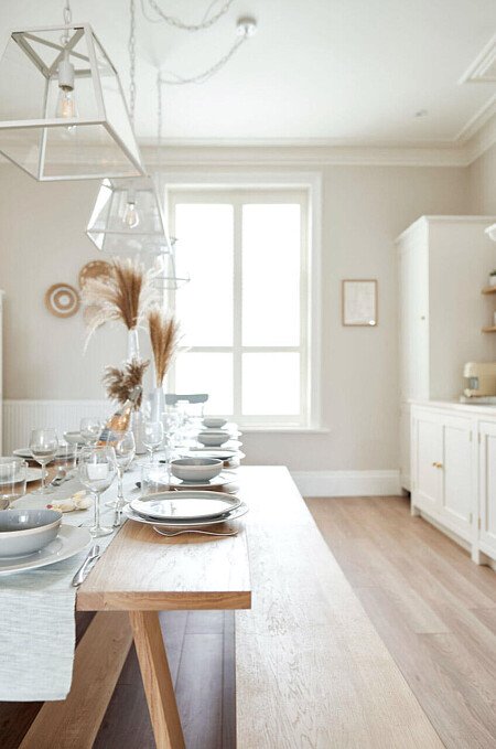 Calm, peaceful, white house, Bournemouth- filming photoshoot location-06