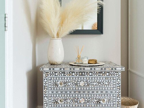 Calm, peaceful, white house, Bournemouth- filming photoshoot location-12