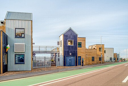 Beachfront swimming pool - Filming Photoshoot Locations-02