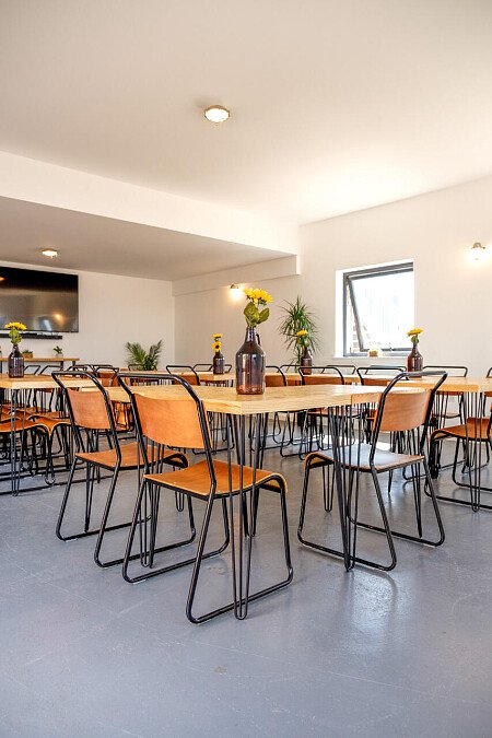 Beachfront swimming pool - Filming Photoshoot Locations-06