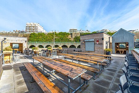 Beachfront swimming pool - Filming Photoshoot Locations-13
