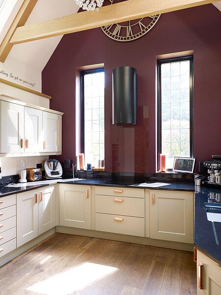 Carved wooden doorframes-WD3 -filming photoshoot location-03