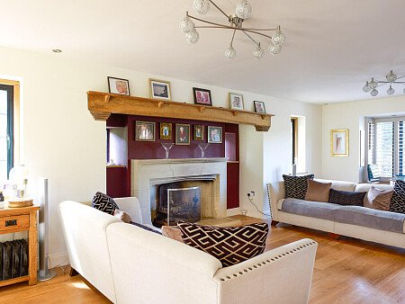 Carved wooden doorframes-WD3 -filming photoshoot location-16