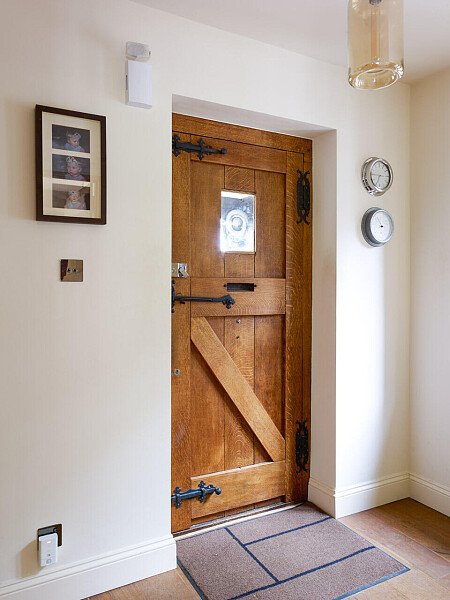 Carved wooden doorframes-WD3 -filming photoshoot location-40