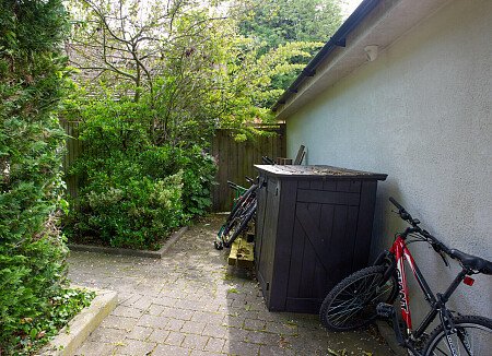 Carved wooden doorframes-WD3 -filming photoshoot location-50
