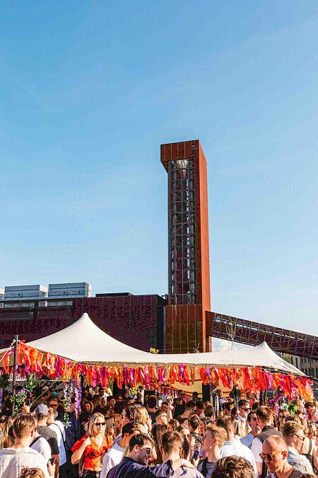 Huge graffiti art- E15  - filming photoshoot location-17