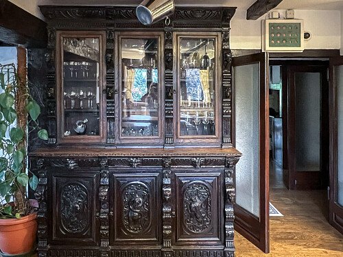 Original features- Surrey-  filming photoshoot location-12