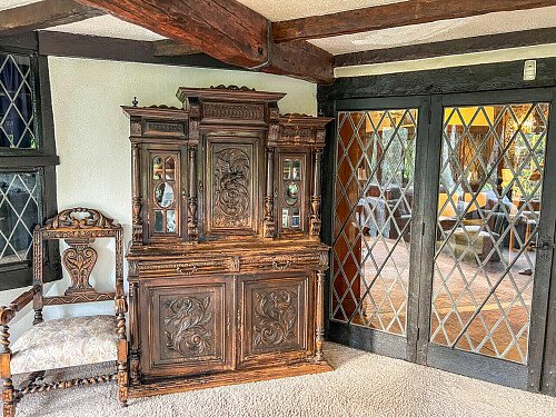 Original features- Surrey-  filming photoshoot location-11