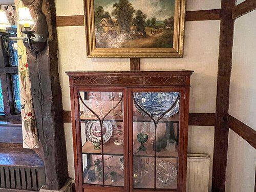 Original features- Surrey-  filming photoshoot location-13