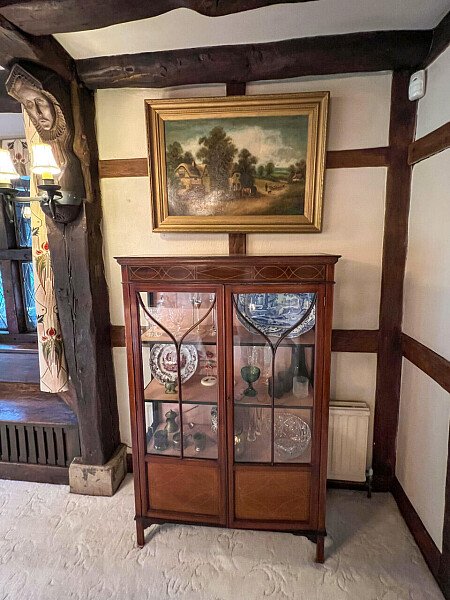 Original features- Surrey-  filming photoshoot location-13