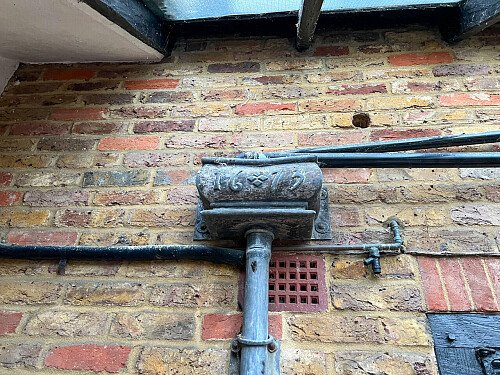 Original features- Surrey-  filming photoshoot location-22