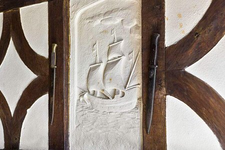 Original features- Surrey-  filming photoshoot location-23