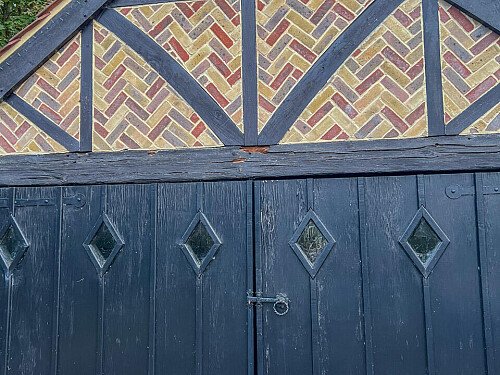 Original features- Surrey-  filming photoshoot location-30