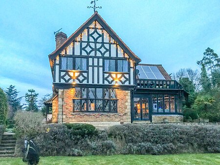 Original features- Surrey-  filming photoshoot location-31