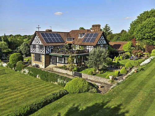 Original features- Surrey-  filming photoshoot location-33