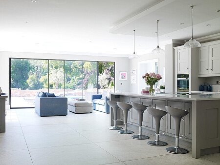 Clinical decor, vast land  - Filming Photoshoot Locations-02