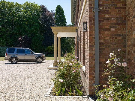 Clinical decor, vast land  - Filming Photoshoot Locations-07