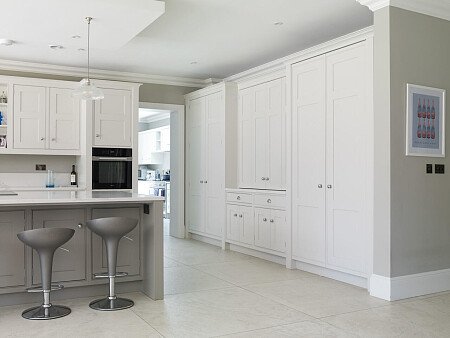 Clinical decor, vast land  - Filming Photoshoot Locations-10