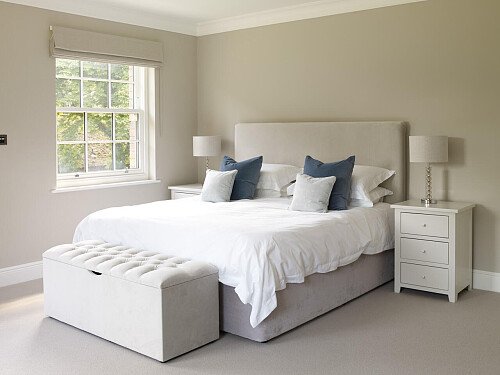 Clinical decor, vast land  - Filming Photoshoot Locations-42