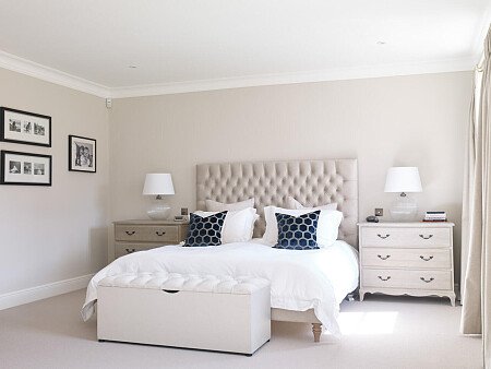 Clinical decor, vast land  - Filming Photoshoot Locations-57