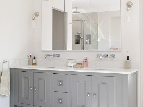 Clinical decor, vast land  - Filming Photoshoot Locations-61