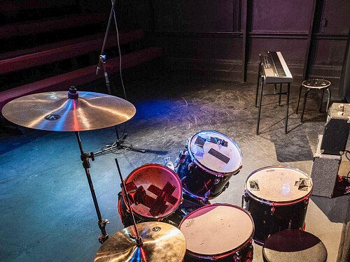 Intimate and cosy theatre- London-  filming photoshoot location-12