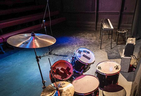 Intimate and cosy theatre- London-  filming photoshoot location-12