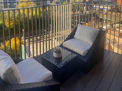 Crisp apartment with roomy terrace- - Greater London- filming photoshoot location-13