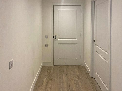 Crisp apartment with roomy terrace- - Greater London- filming photoshoot location-22