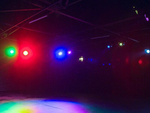 Black warehouse- NW10-  filming photoshoot location-02