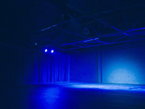 Black warehouse- NW10-  filming photoshoot location-11