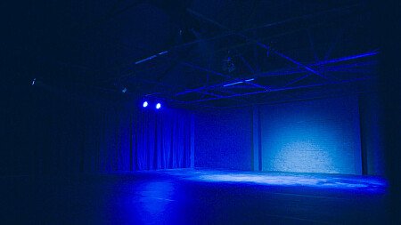 Black warehouse- NW10-  filming photoshoot location-11