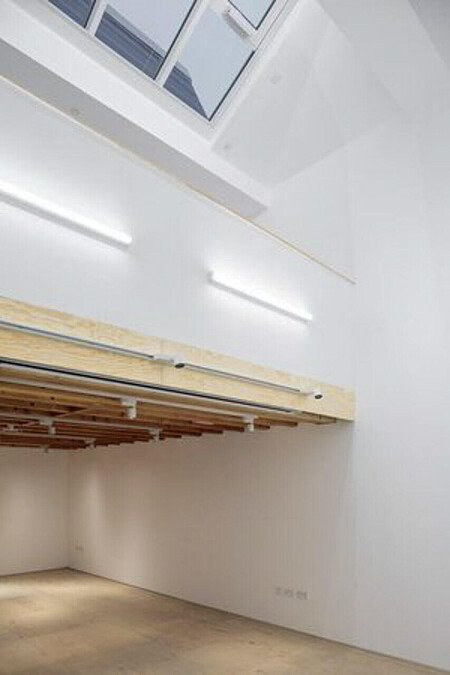 bright white with exposed wooden beams- London- filming photoshoot location-6