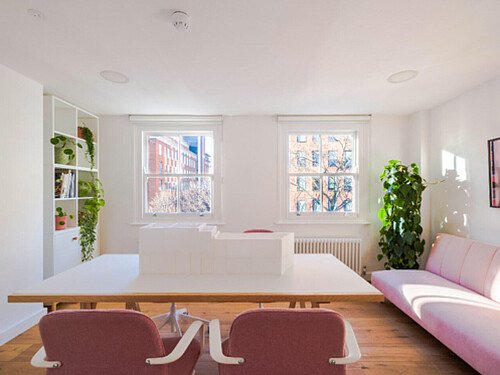 Pink sofa- London- filming photoshoot location-09