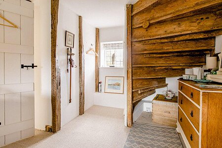 low ceiling cottage- Canterbury- filming photoshoot location-05