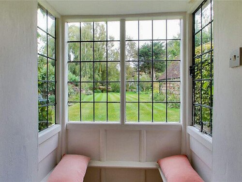 low ceiling cottage- Canterbury- filming photoshoot location-08