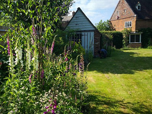 low ceiling cottage- Canterbury- filming photoshoot location-17