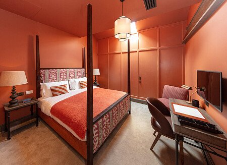 Four poster beds- London- filming photoshoot location-002