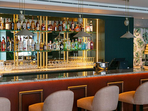 Four poster beds- London- filming photoshoot location-005