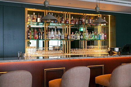 Four poster beds- London- filming photoshoot location-006