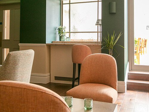 Four poster beds- London- filming photoshoot location-009