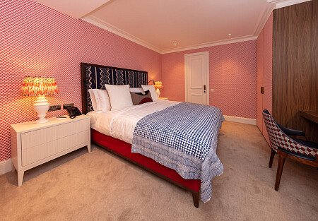 Four poster beds- London- filming photoshoot location-023