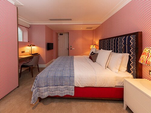 Four poster beds- London- filming photoshoot location-022