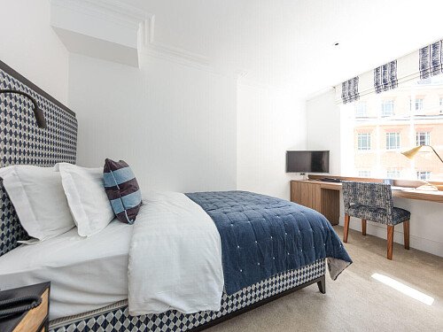 Four poster beds- London- filming photoshoot location-034