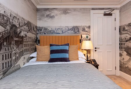 Four poster beds- London- filming photoshoot location-037