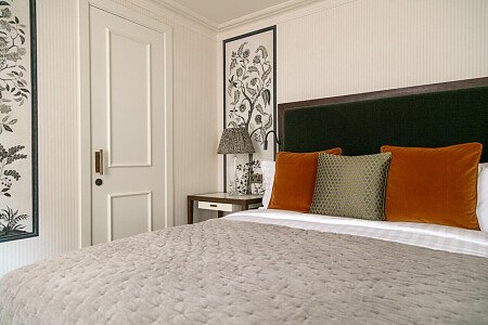 Four poster beds- London- filming photoshoot location-047