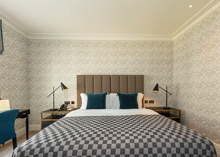 Four poster beds- London- filming photoshoot location-050