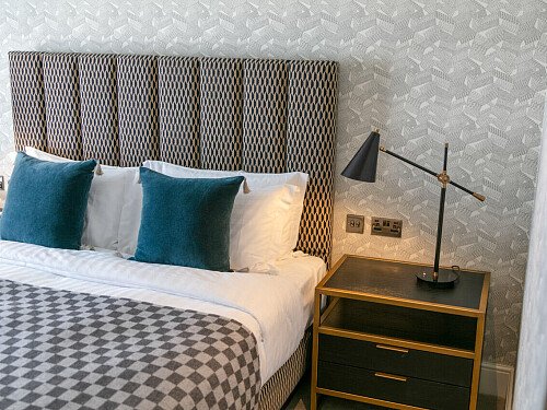 Four poster beds- London- filming photoshoot location-052