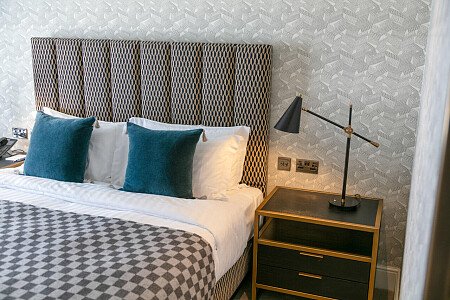 Four poster beds- London- filming photoshoot location-052