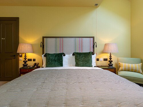 Four poster beds- London- filming photoshoot location-056